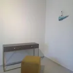 θωμαισ