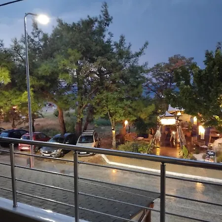 θωμαισ Apartment Glykadi