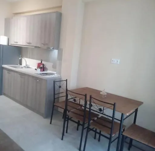 θωμαισ Apartamento Glykadi